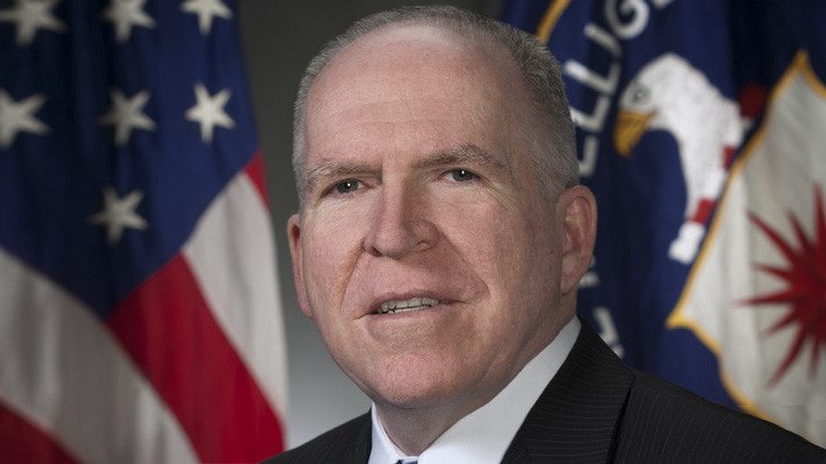 adolescente-hackea-cuentas-del-director-de-la-cia-y-del-fbi