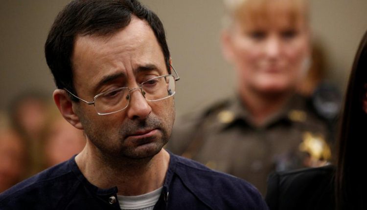 dan-entre-40-y-175-anos-de-carcel-al-exmedico-deportivo-larry-nassar-por-abuso-sexual