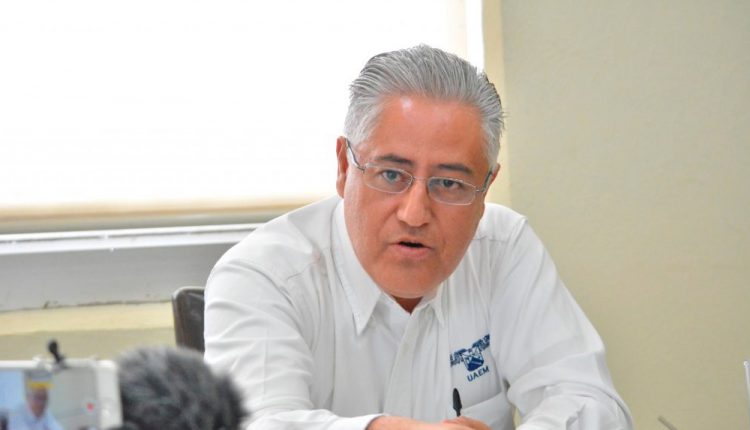detienen-a-ex-rector-de-la-uaem-sale-tras-7-horas
