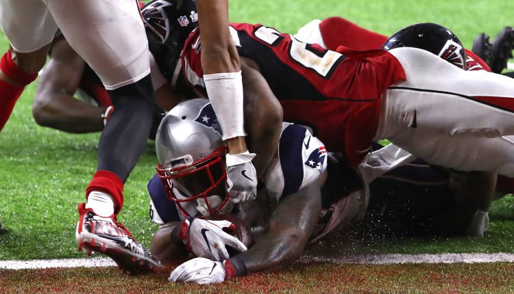 galeria-asi-se-crea-el-balon-del-super-bowl-lii