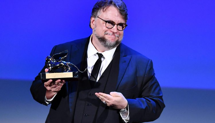 guillermo-del-toro-en-la-cima