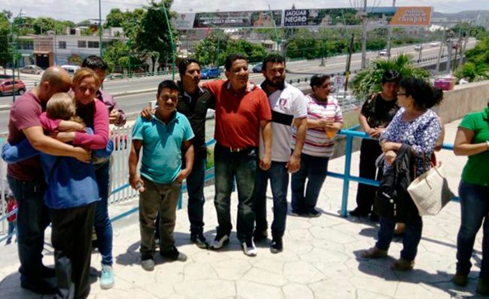 libres-bajo-caucion-28-maestros-detenidos-en-michoacan