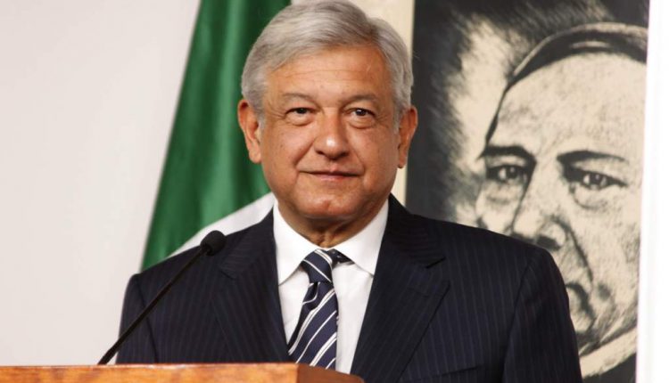 no-se-vayan-a-sorprender-lideres-de-otros-partidos-seguiran-sumandose-amlo