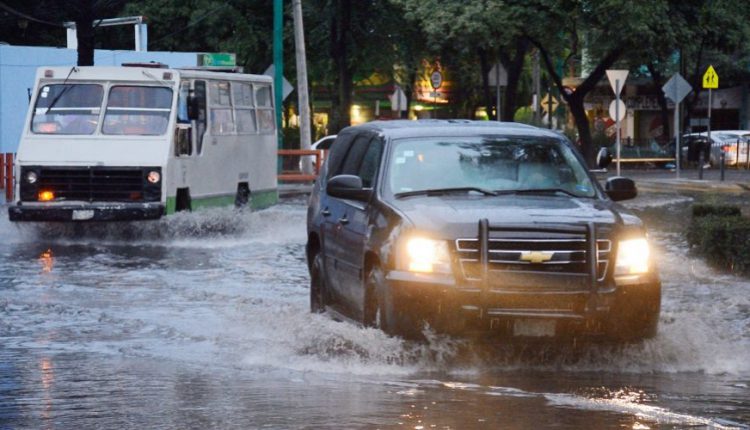 primera-lluvia-de-2018-en-la-cdmx-deja-granizo-e-inundaciones-seguiran-bajas-temperaturas