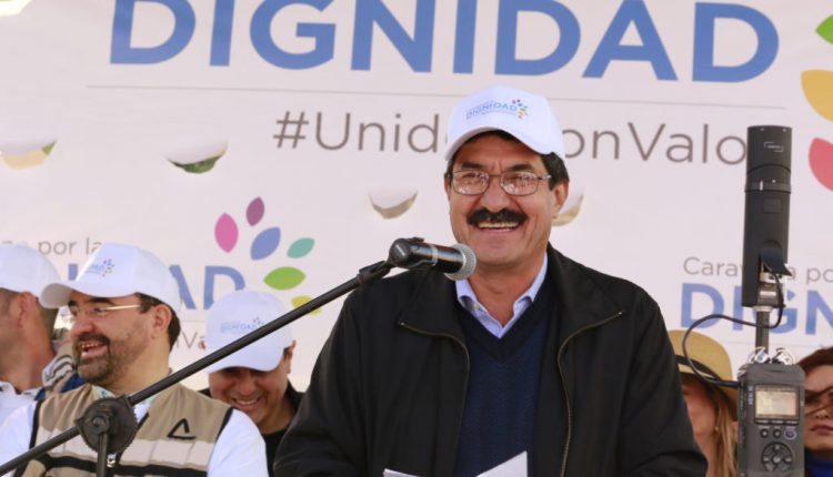 ve-chihuahua-amenaza-en-atraccion-de-fepade